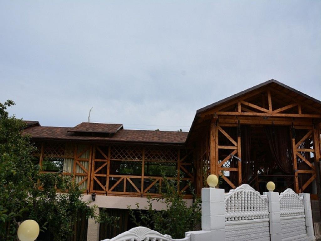 Guest House Albatros Cholpon-Ata Exteriér fotografie